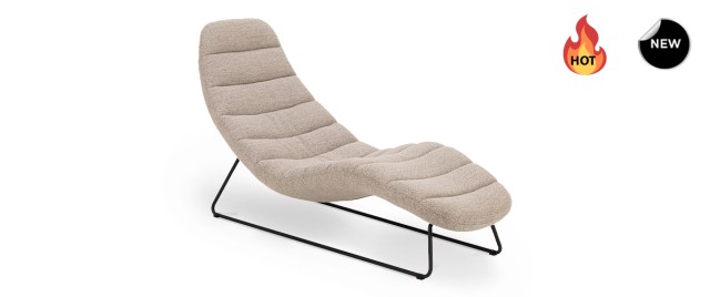 miller_armchair_front-hot-tag